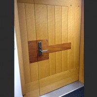 exterior-door-swinging-25